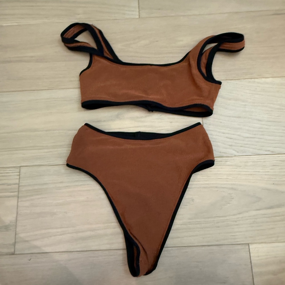 SAME LOS ANGELES Grace Button Tank Bikini Top & High Waist Bottoms Sienna/Black - Picture 4 of 6